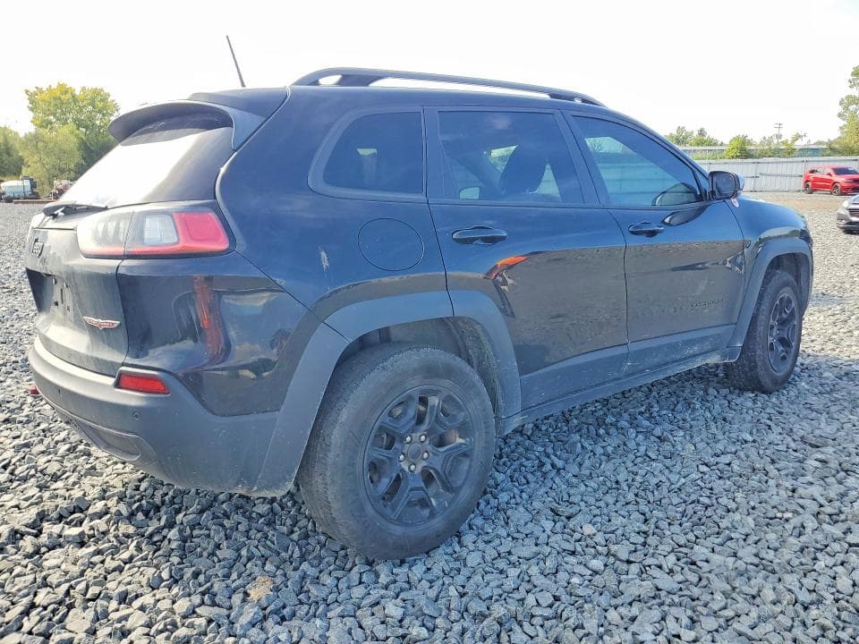 2019 JEEP CHEROKEE TRAILHAWK 3