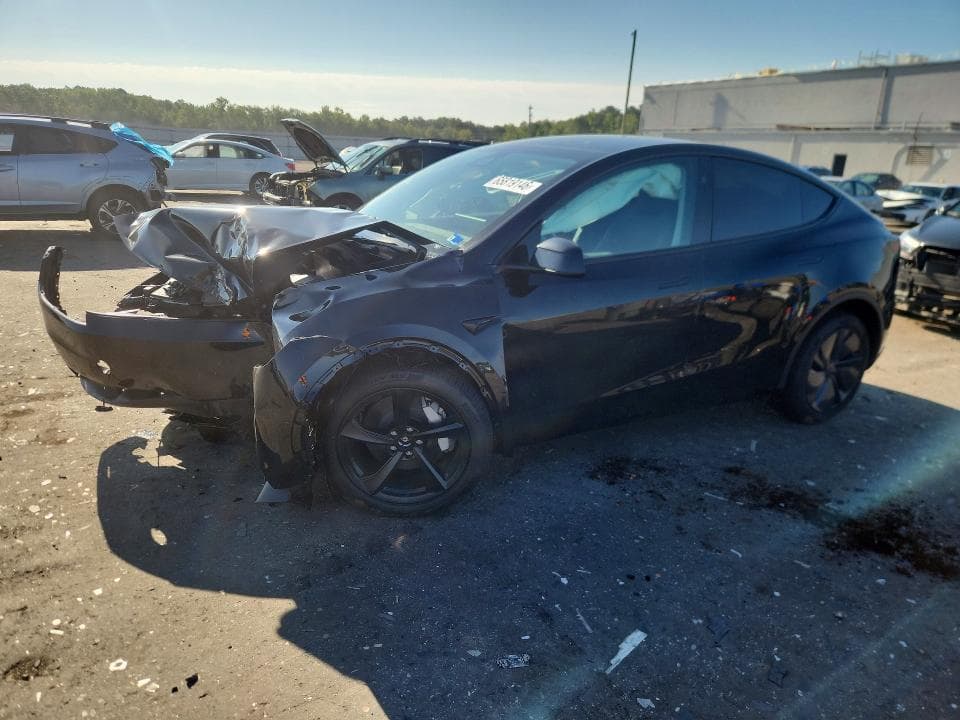 2026 TESLA MODEL Y - 1