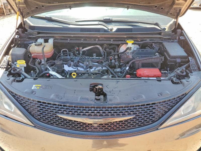 2018 CHRYSLER PACIFICA TOURING L PLUS 12