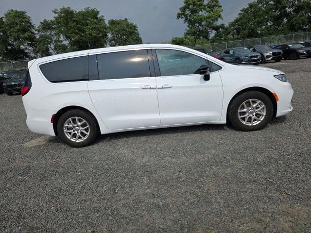 2025 CHRYSLER PACIFICA SELECT 14