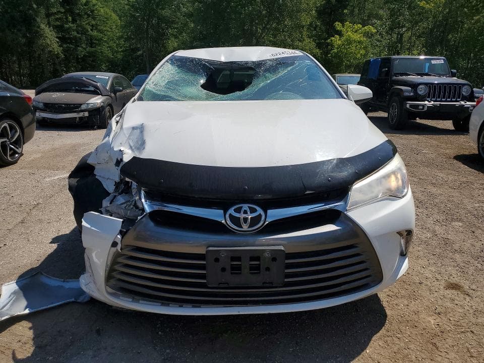2017 TOYOTA CAMRY LE 5