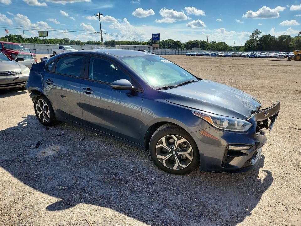 2021 KIA FORTE LXS 4