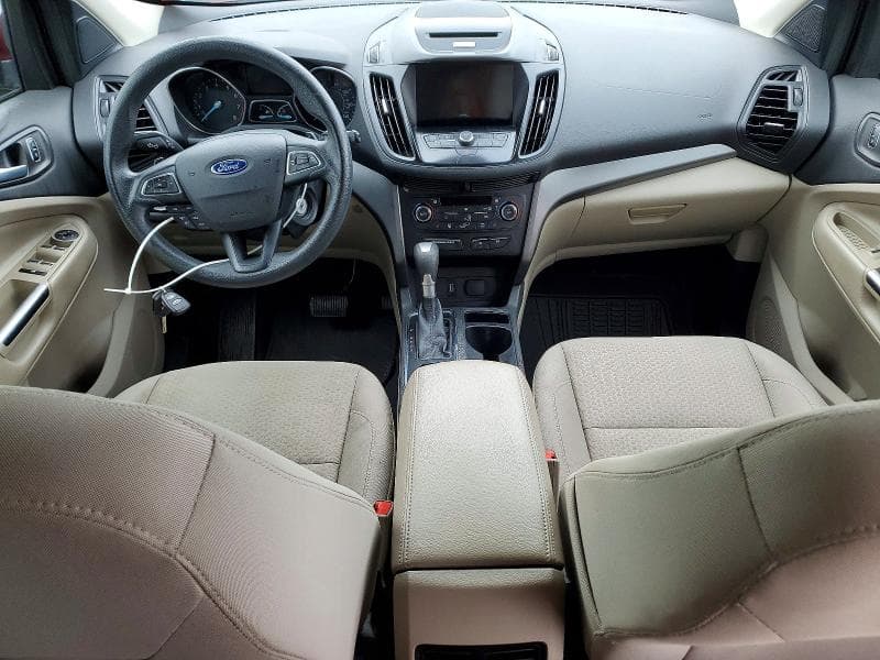 2017 FORD ESCAPE SE 8