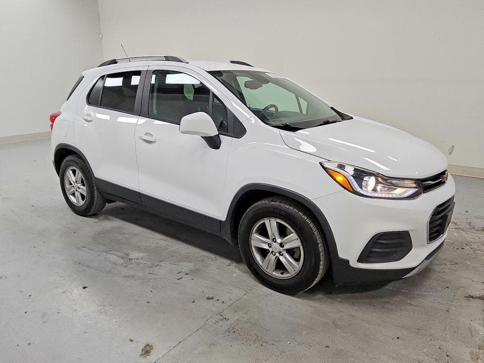 2021 CHEVROLET TRAX 1LT 4
