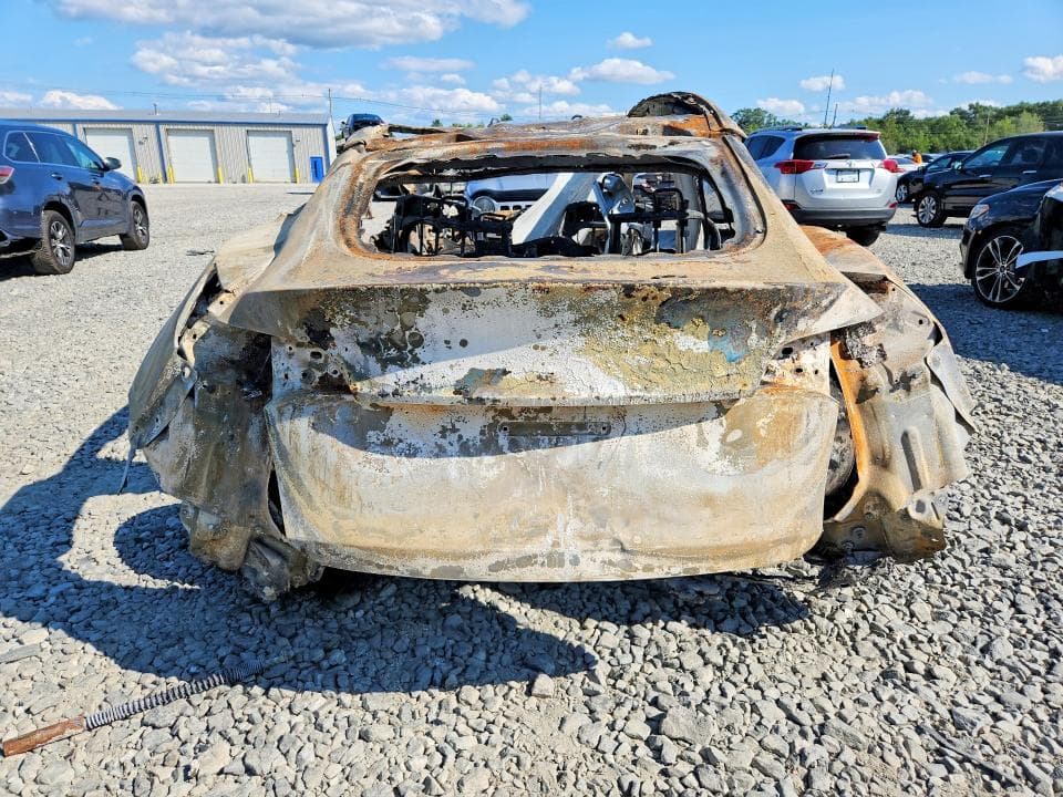 2023 TESLA MODEL Y 6