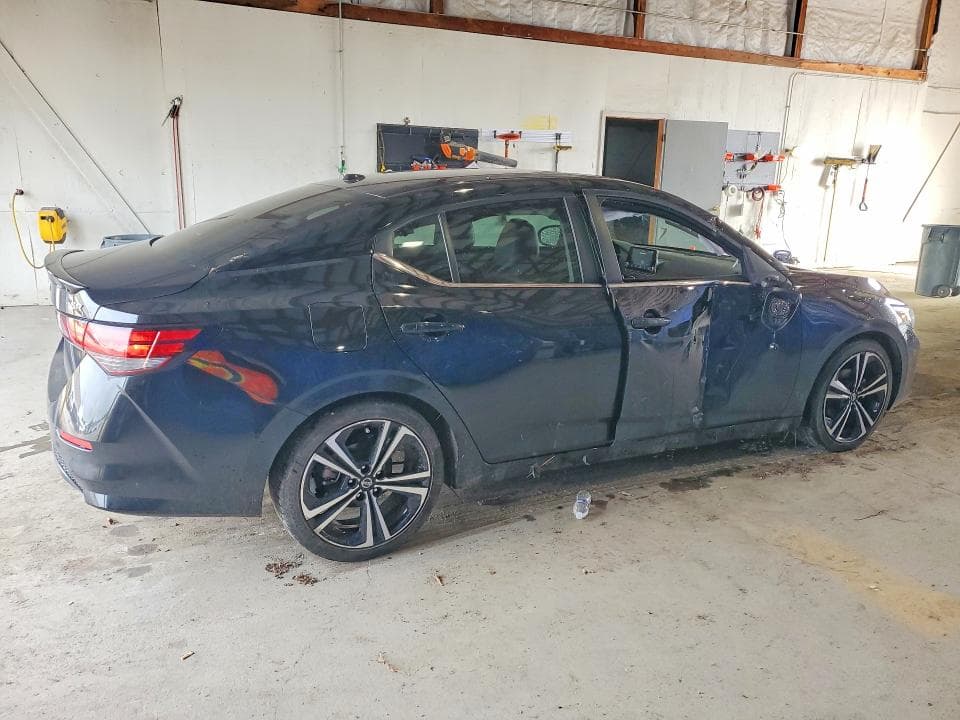 2023 NISSAN SENTRA SR 3