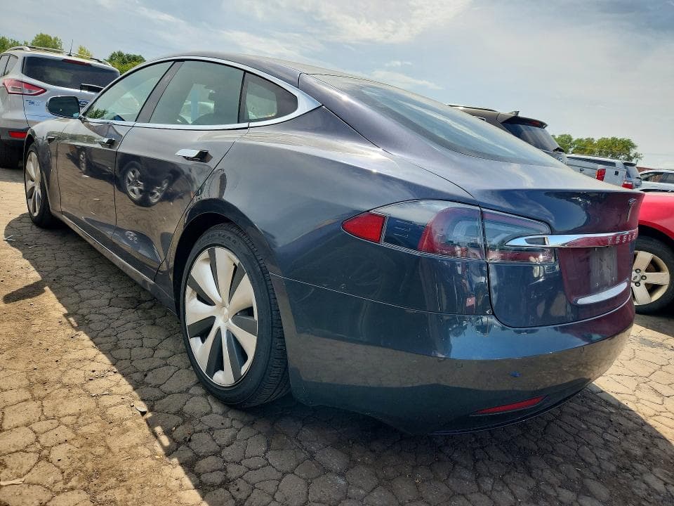 2021 TESLA MODEL S 2