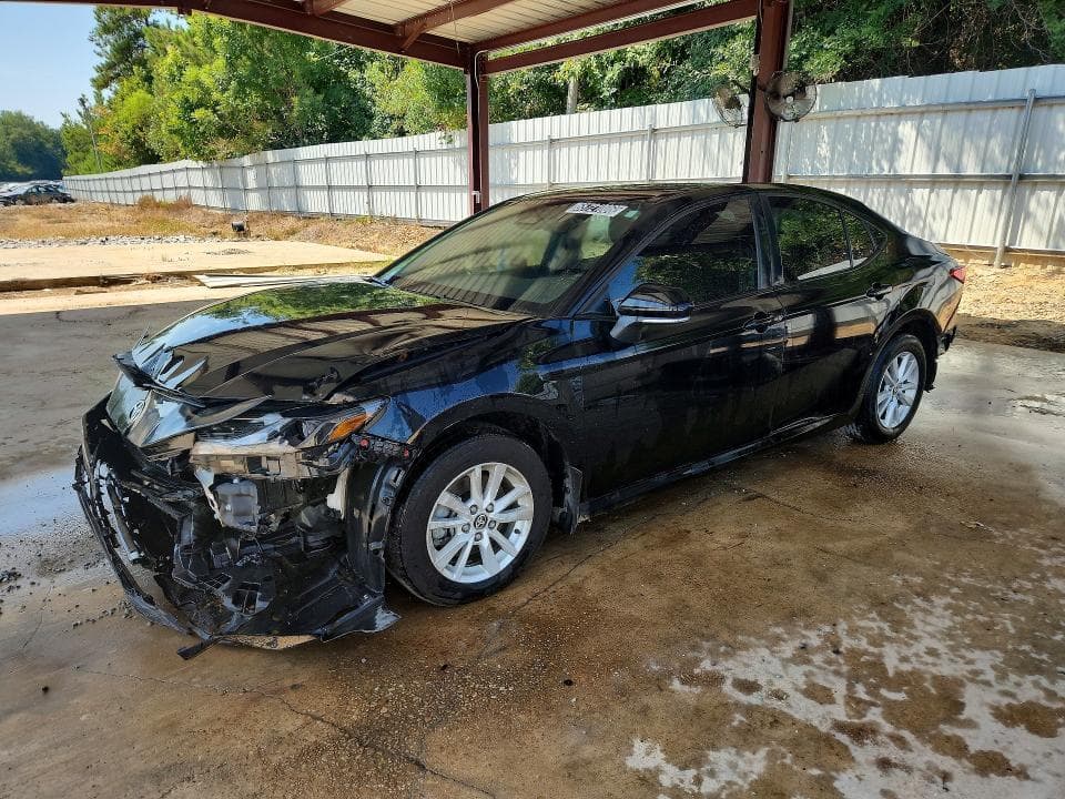 2026 TOYOTA CAMRY LE - 1