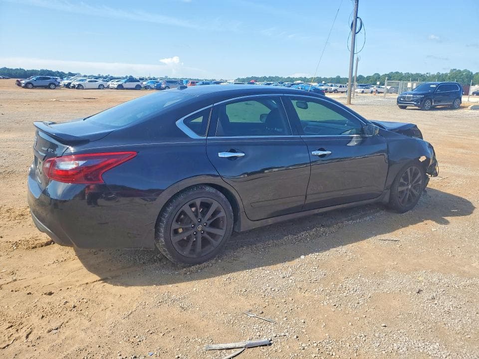 2018 NISSAN ALTIMA 2.5 SR 3