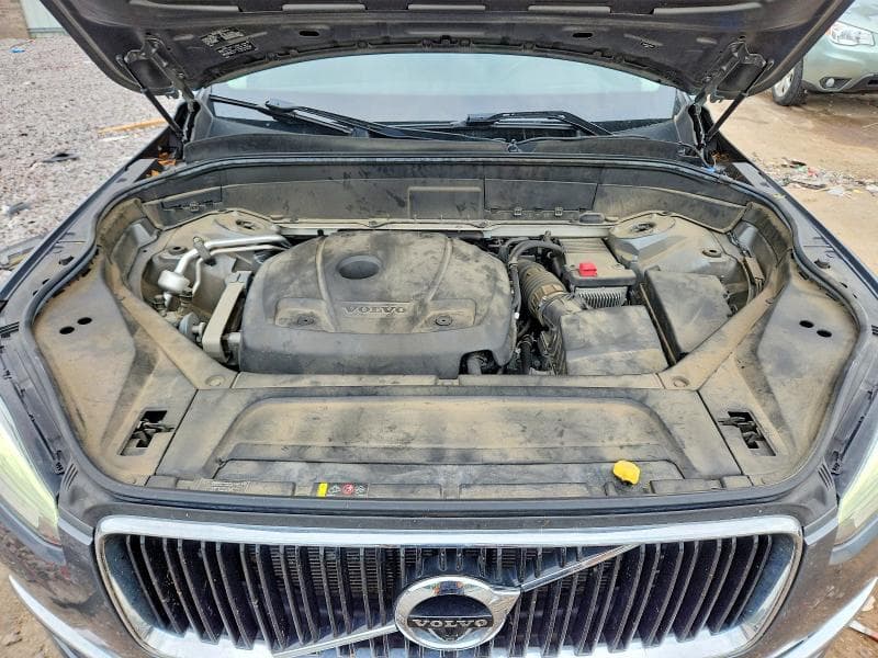 2018 VOLVO XC90 T6 12