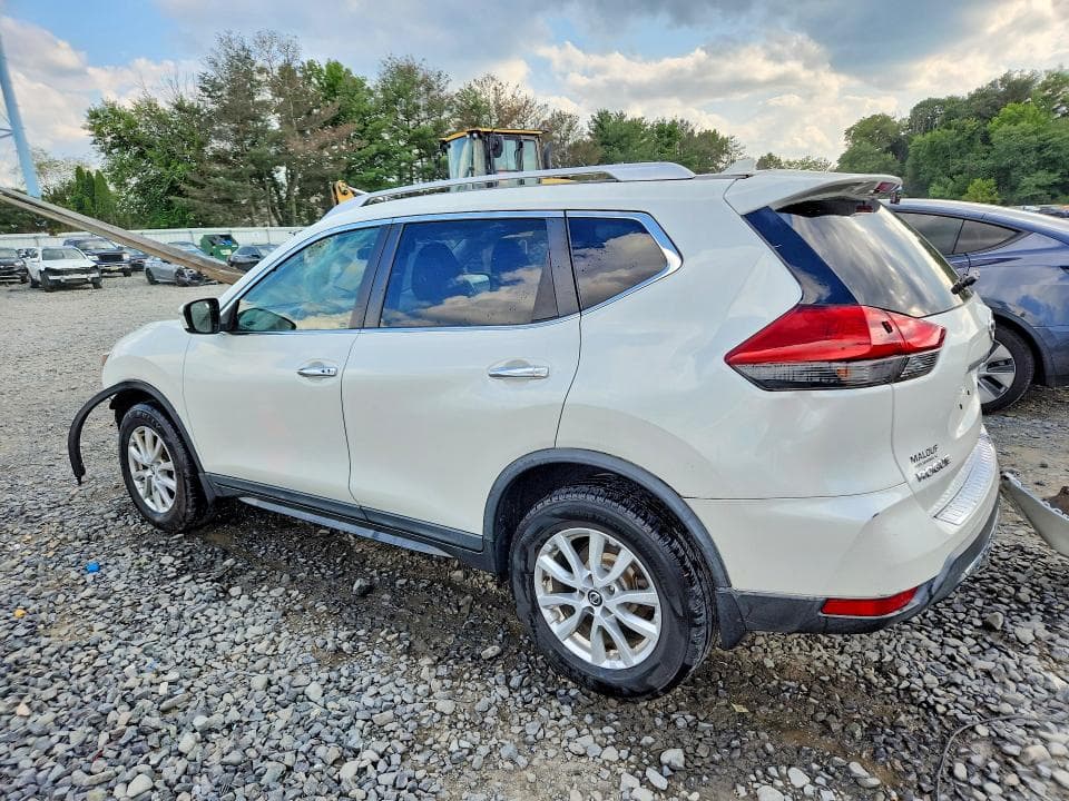 2018 NISSAN ROGUE SV 2