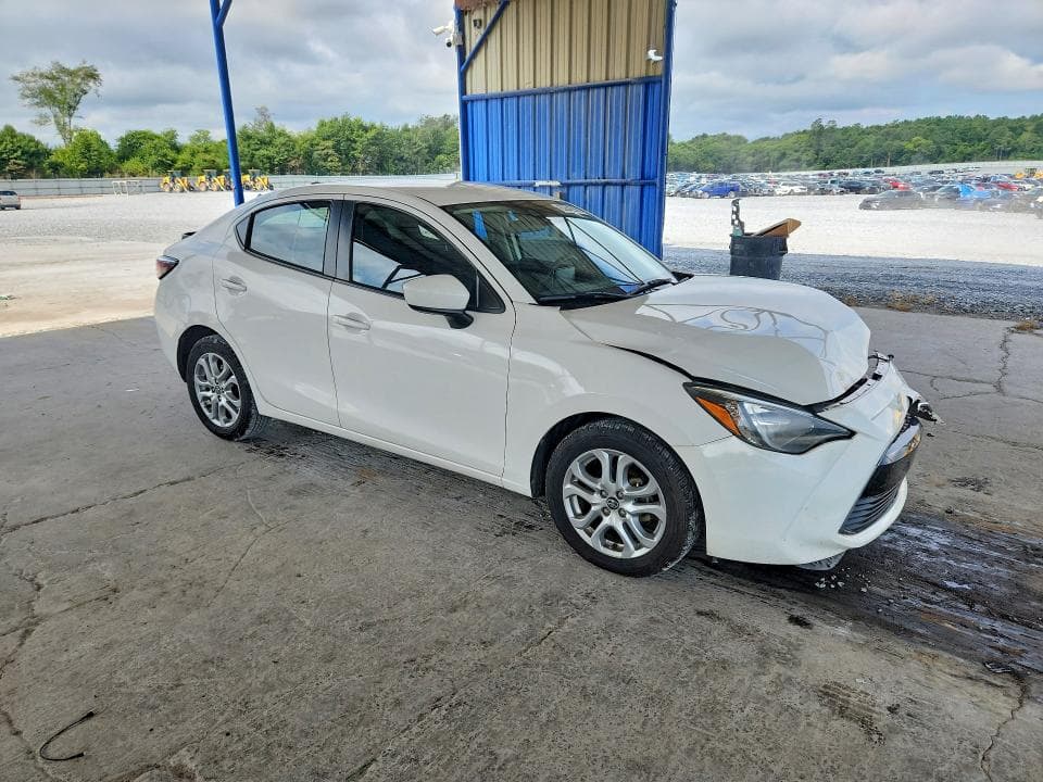 2018 TOYOTA YARIS IA BASE 4