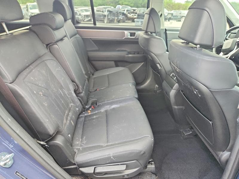 2025 HYUNDAI SANTA FE SEL 11