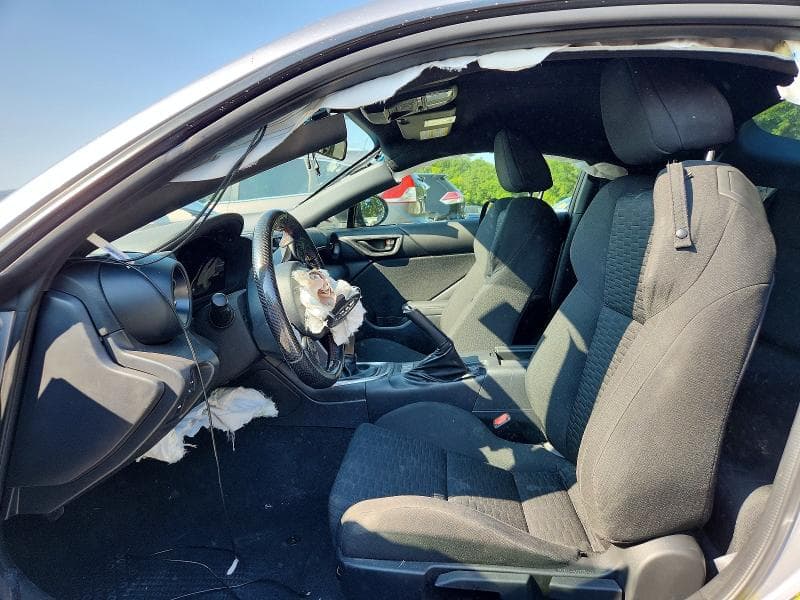 2023 TOYOTA GR86 BASE 7