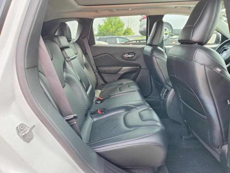 2019 JEEP CHEROKEE LIMITED 11