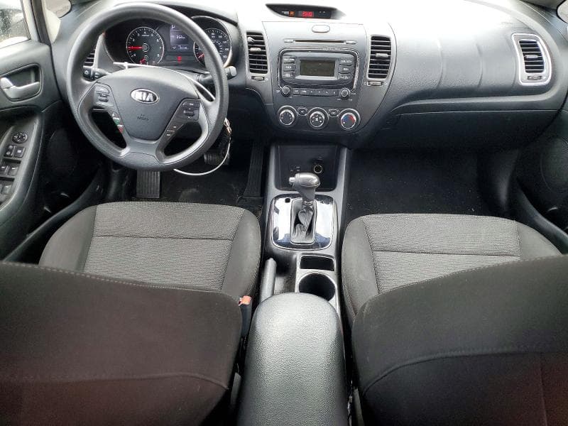 2017 KIA FORTE LX 8