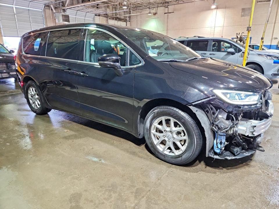 2026 CHRYSLER PACIFICA SELECT 4