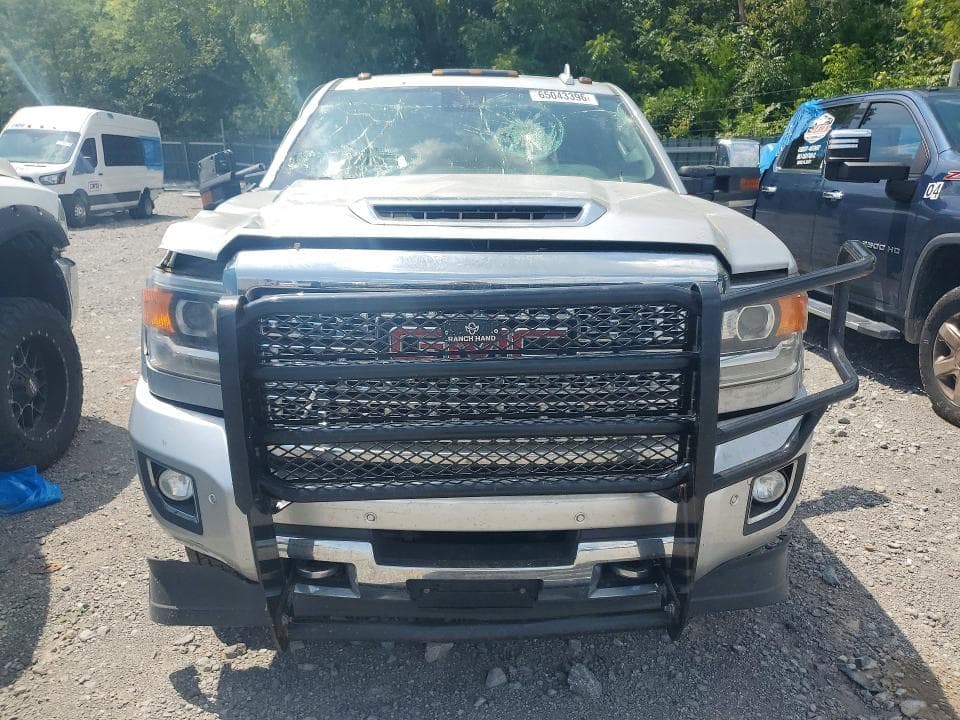 2018 GMC SIERRA K3500 DENALI 5