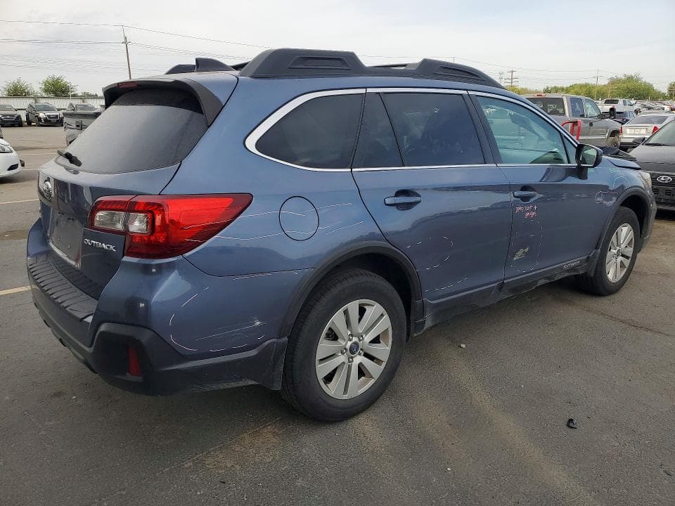 2018 SUBARU OUTBACK 3