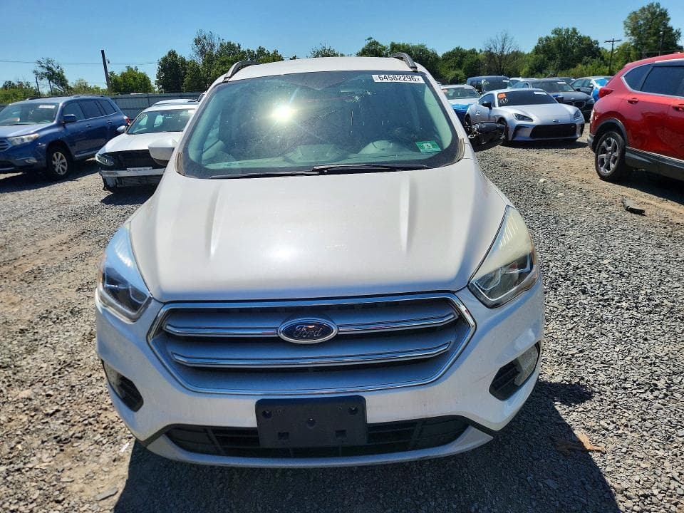 2019 FORD ESCAPE SEL 5