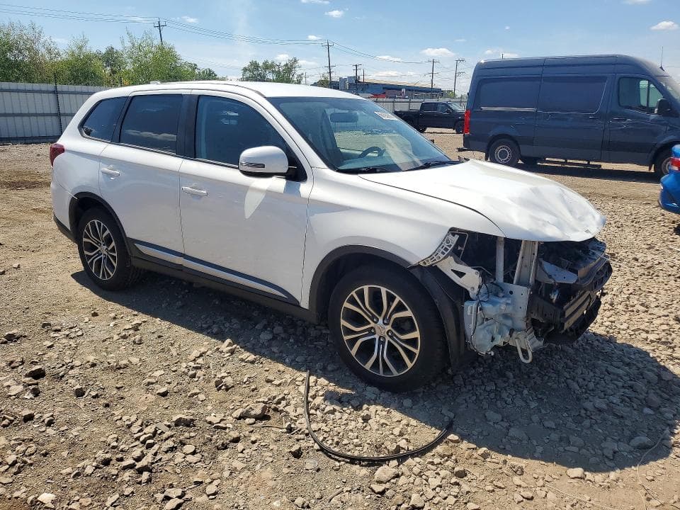 2018 MITSUBISHI OUTLANDER SE 4
