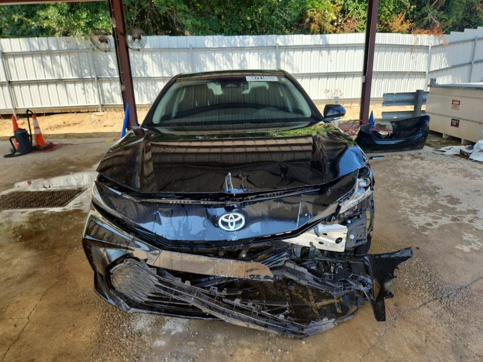 2026 TOYOTA CAMRY LE 5