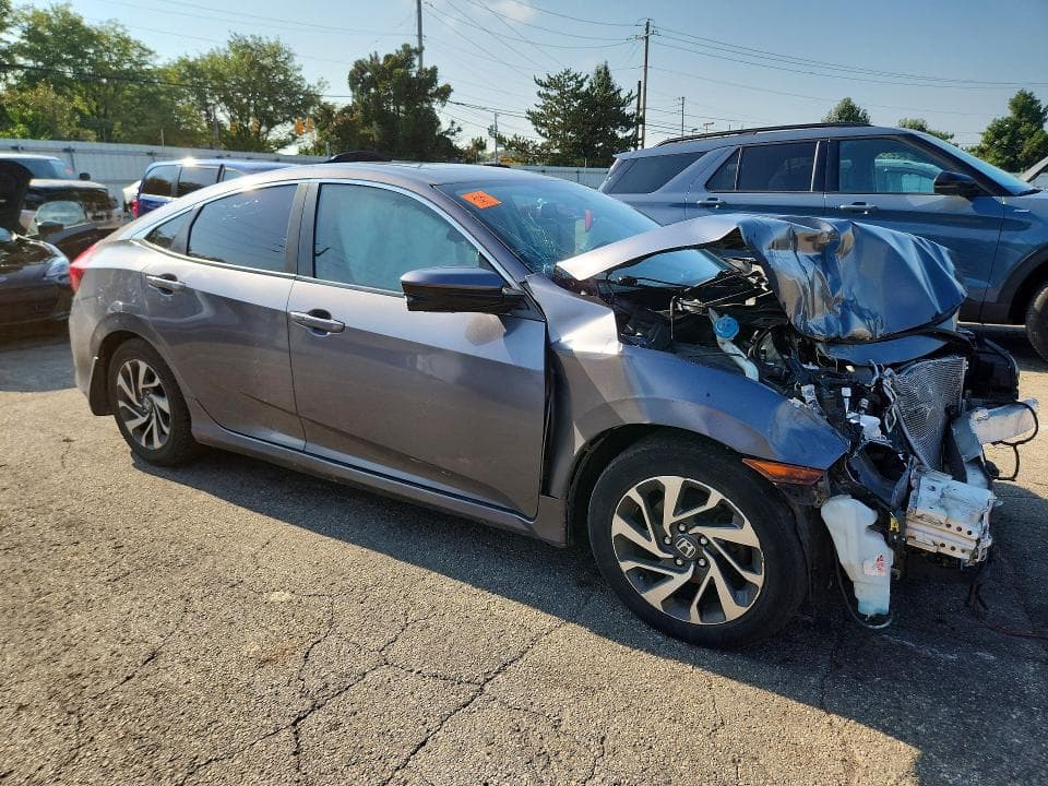 2017 HONDA CIVIC EX 4