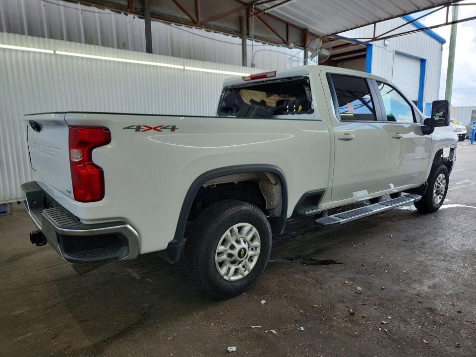 2026 CHEVROLET SILVERADO K2500 HEAVY DUTY LT 3