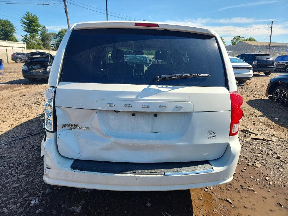 2019 DODGE GRAND CARAVAN SE 6
