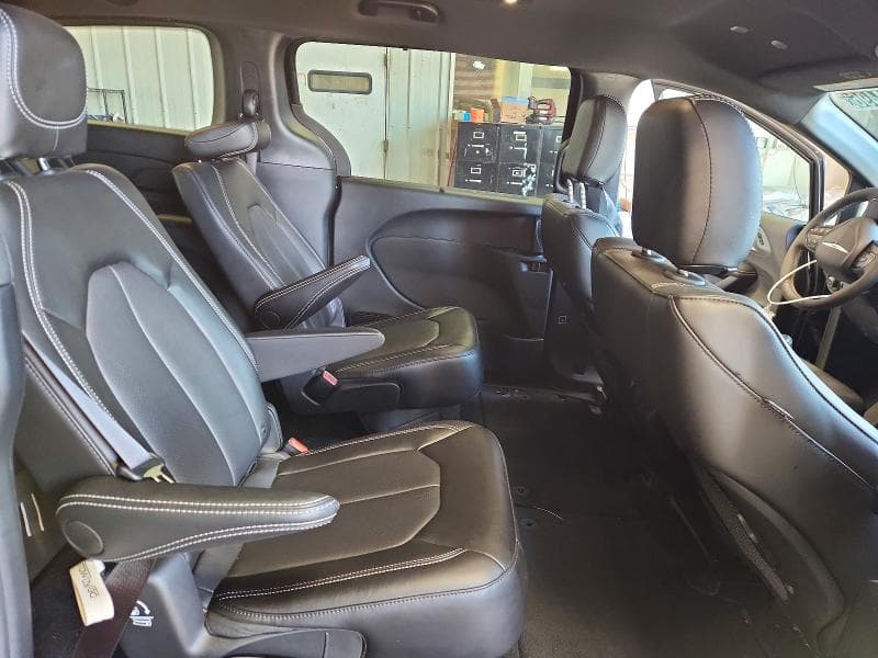 2026 CHRYSLER PACIFICA SELECT 11