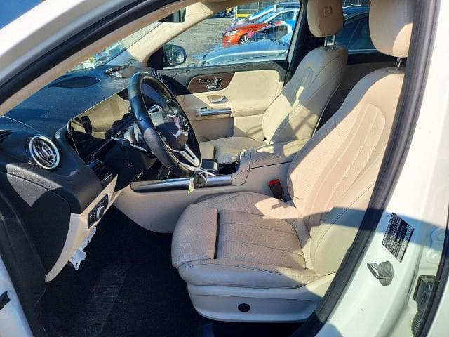 2021 MERCEDES-BENZ GLA 250 4MATIC 7