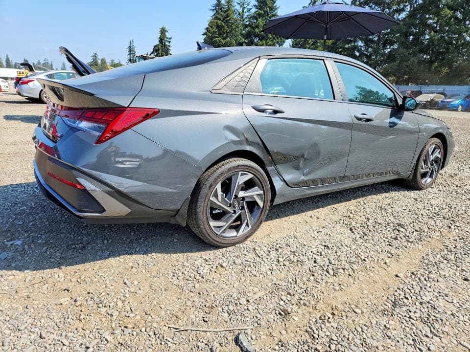 2025 HYUNDAI ELANTRA HYBRID SEL SPORT 3