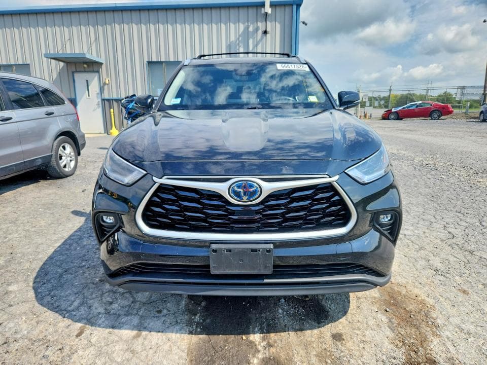 2021 TOYOTA HIGHLANDER HYBRID XLE 5
