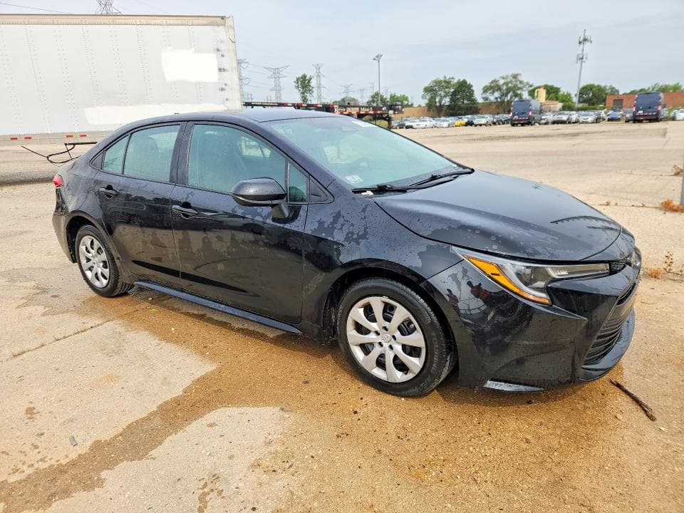 2023 TOYOTA COROLLA LE 4