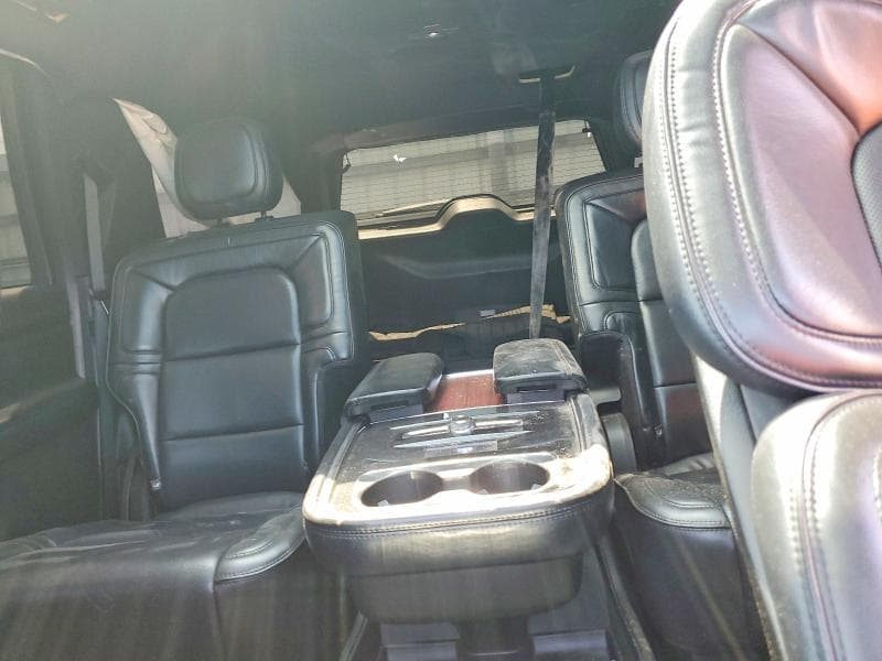 2019 LINCOLN NAVIGATOR L RESERVE 10