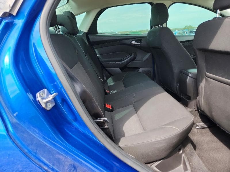 2018 FORD FOCUS SE 10