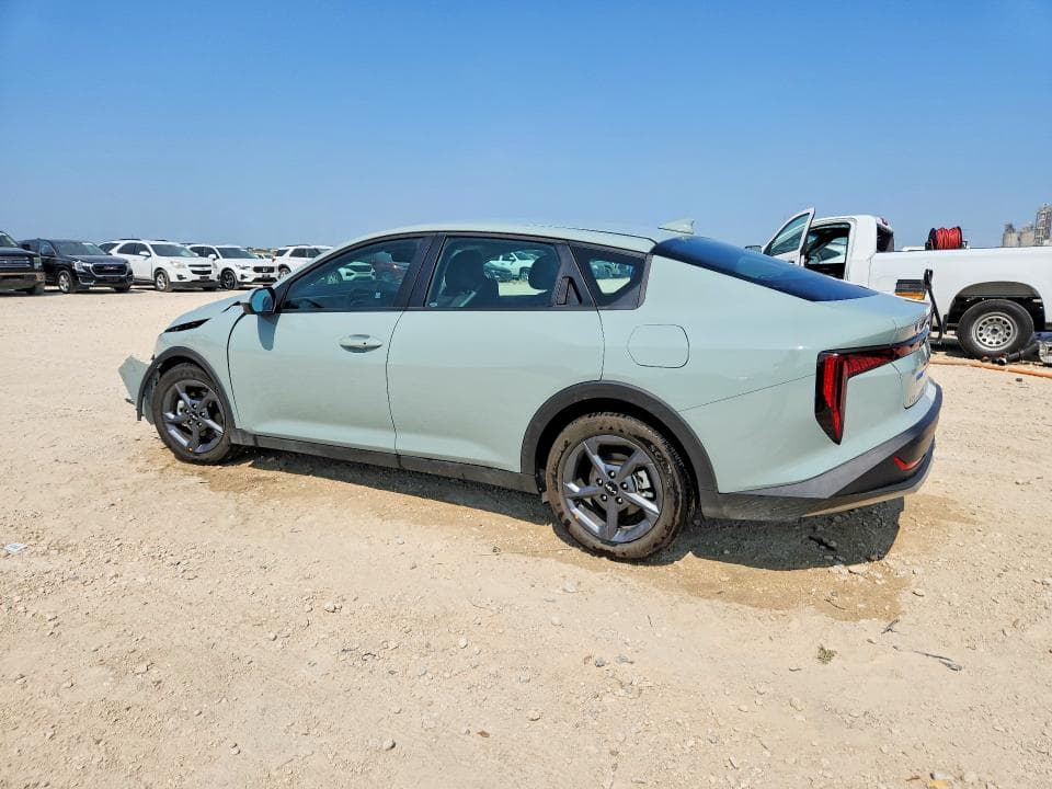 2026 KIA K4 LXS 2