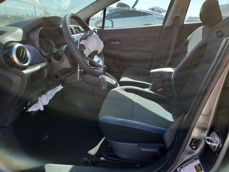 2025 NISSAN VERSA SV 7