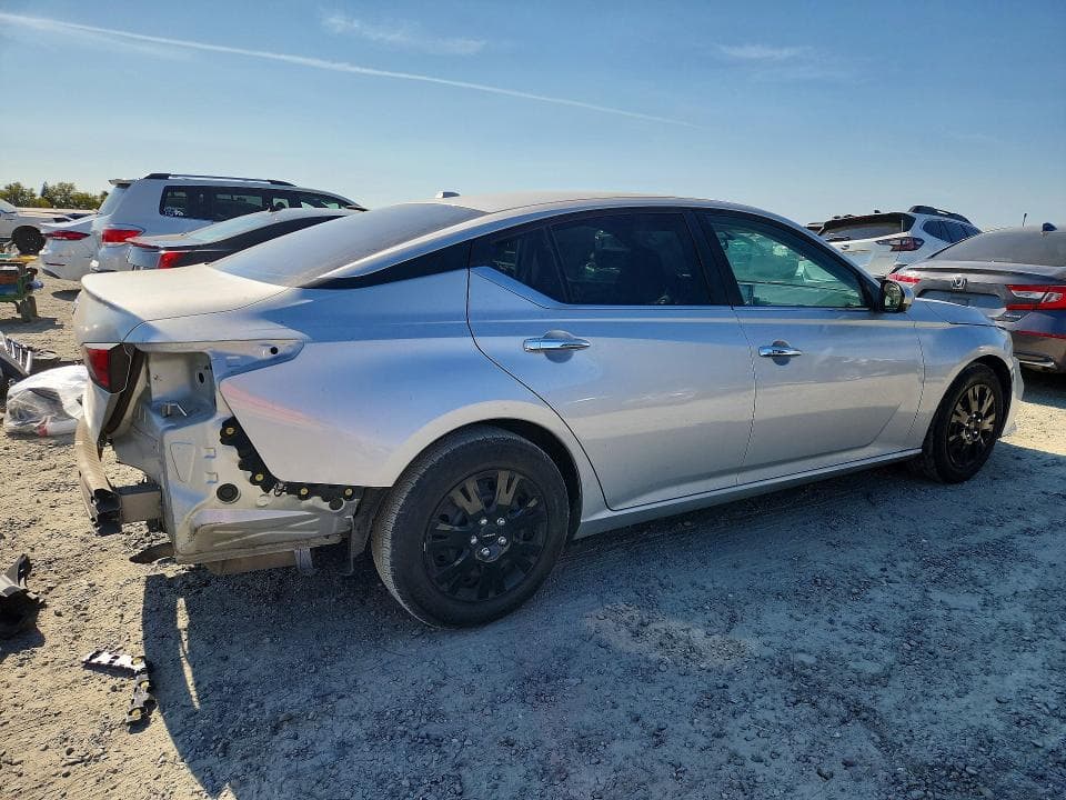 2020 NISSAN ALTIMA S 3