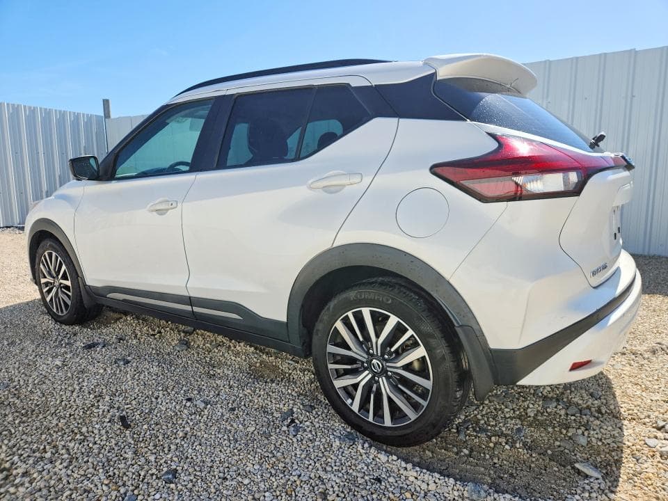 2021 NISSAN KICKS SR 2