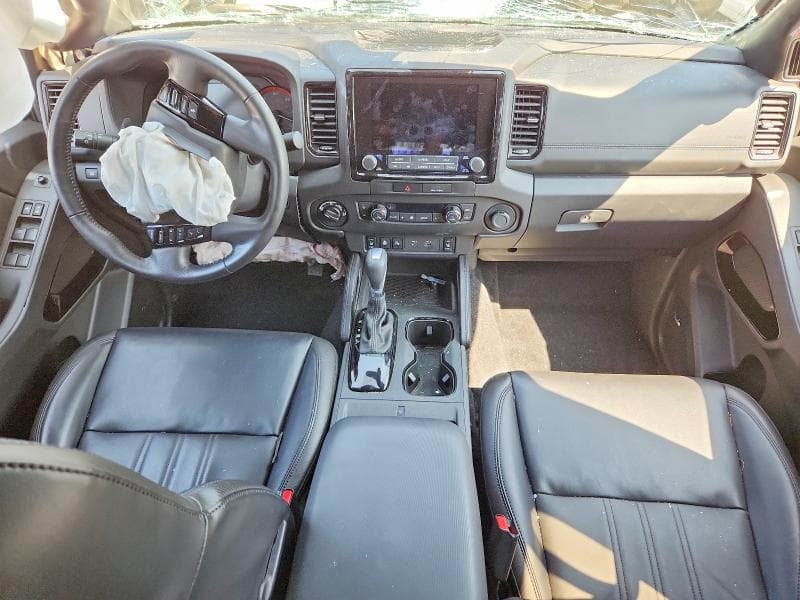 2022 NISSAN FRONTIER PRO-4X 8
