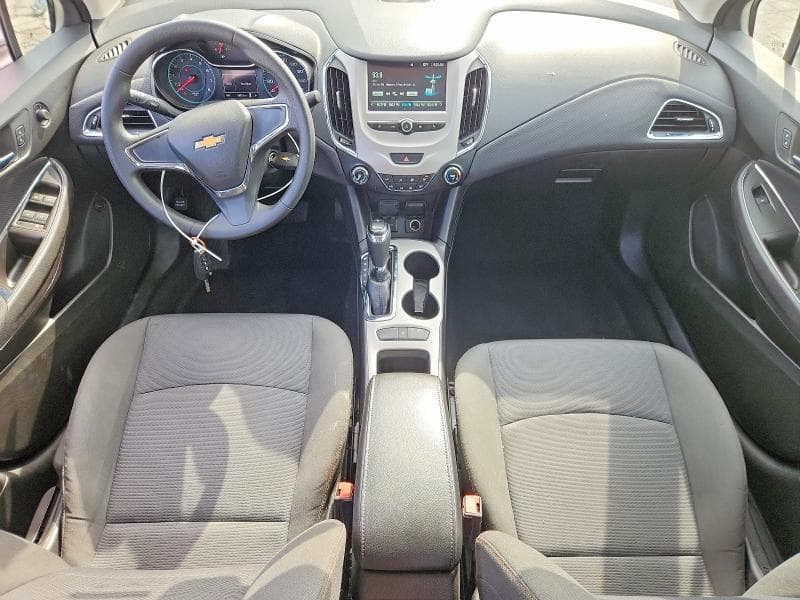2018 CHEVROLET CRUZE LS 8