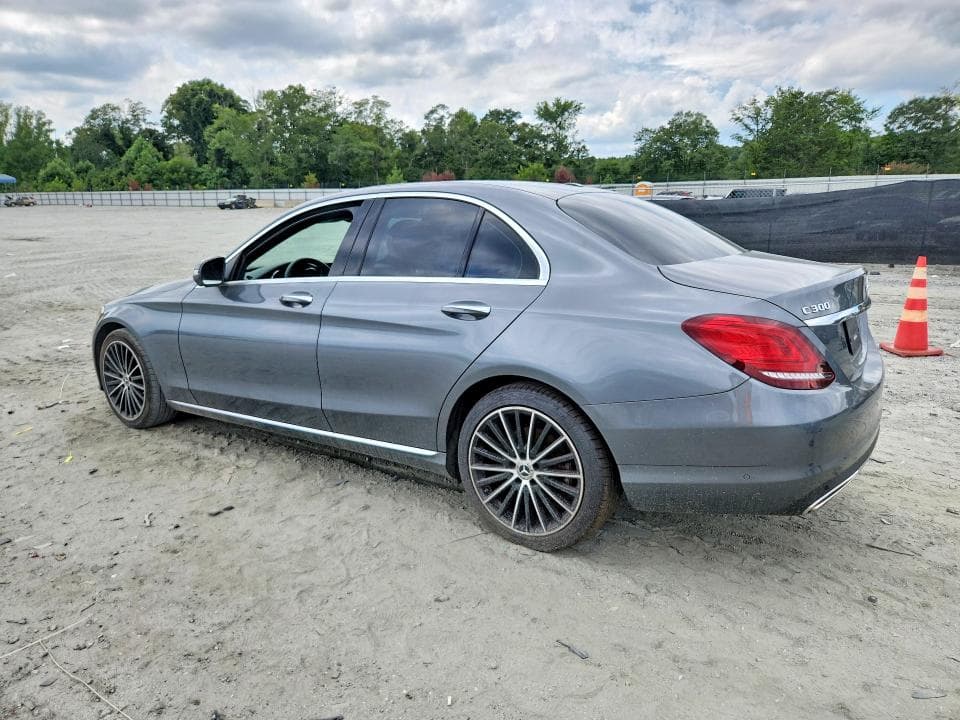 2021 MERCEDES-BENZ C 300 2