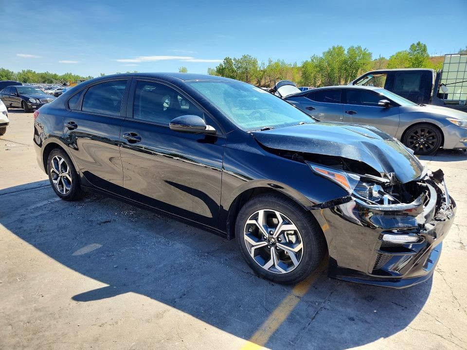2021 KIA FORTE LXS 4