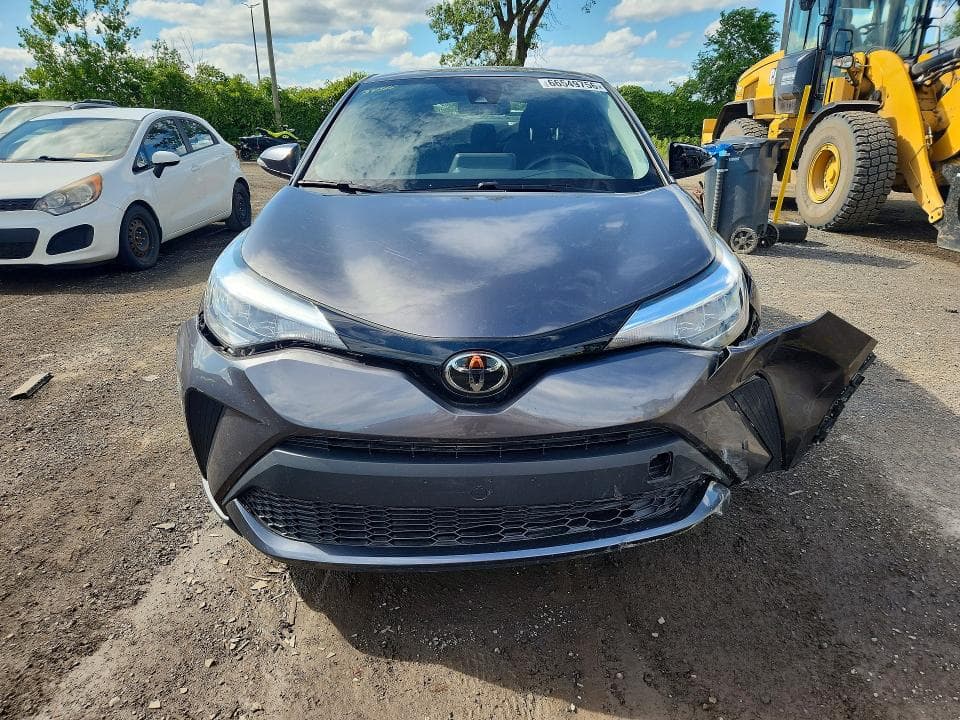 2020 TOYOTA C-HR 5