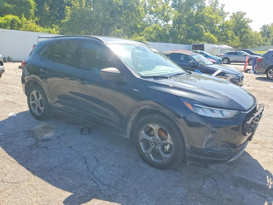 2024 FORD ESCAPE ST LINE 4