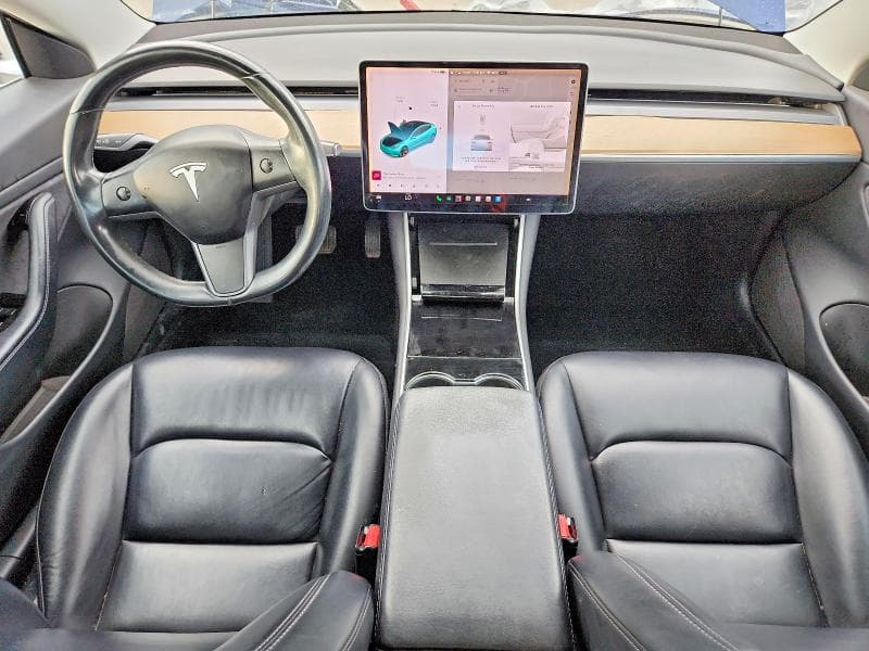 2018 TESLA MODEL 3 8