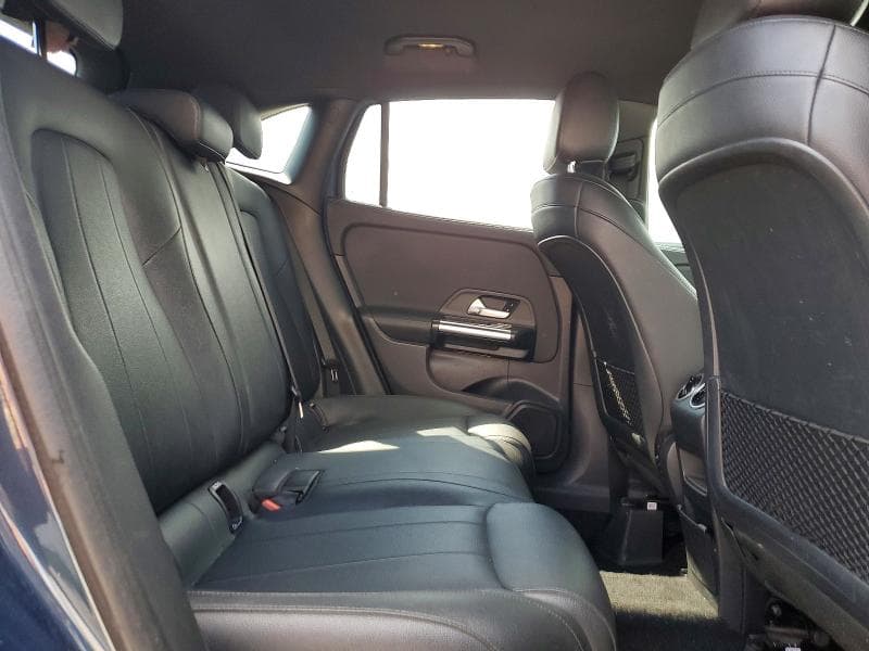 2021 MERCEDES-BENZ GLA 250 4MATIC 11