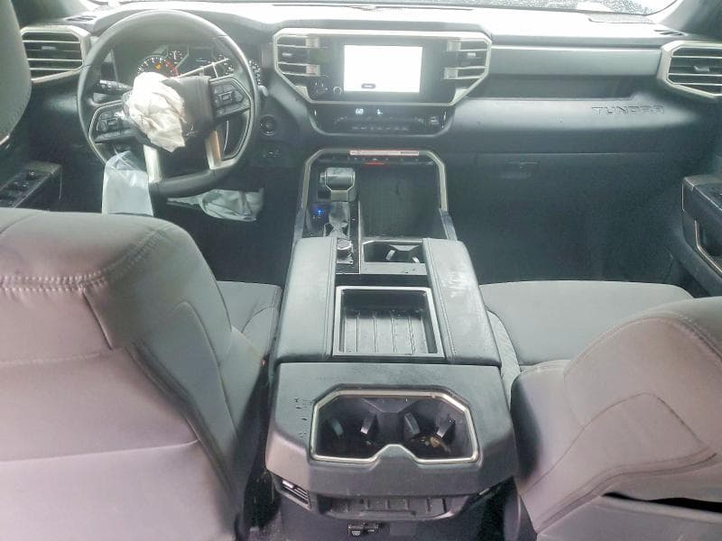 2025 TOYOTA TUNDRA SR5 8