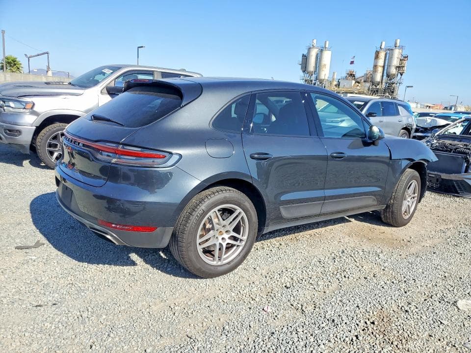2020 PORSCHE MACAN 3